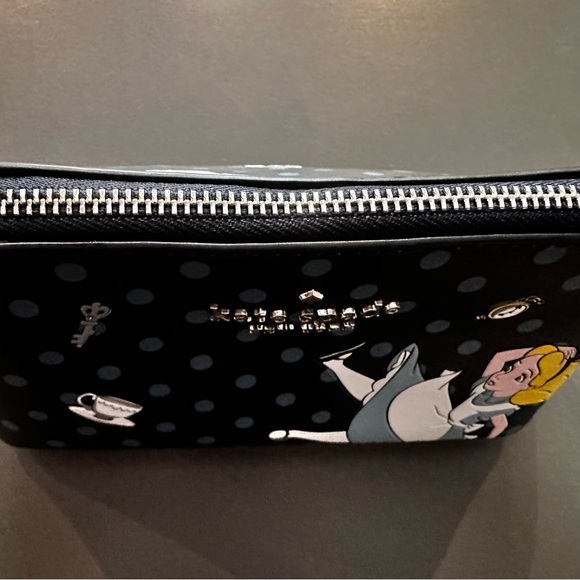 NWOT Kate Spade X Disney Alice in Wonderland Makeup Bag - Limited Edition Collab - Picture 4 of 9